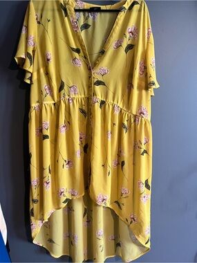 torrid Yellow Floral High-Low Button Tunic